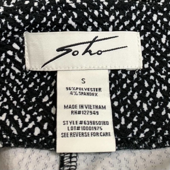 Soho Pants Women's Small Black White Abstract Stretchy Pull On Wide Leg Cropped - Picture 8 of 11